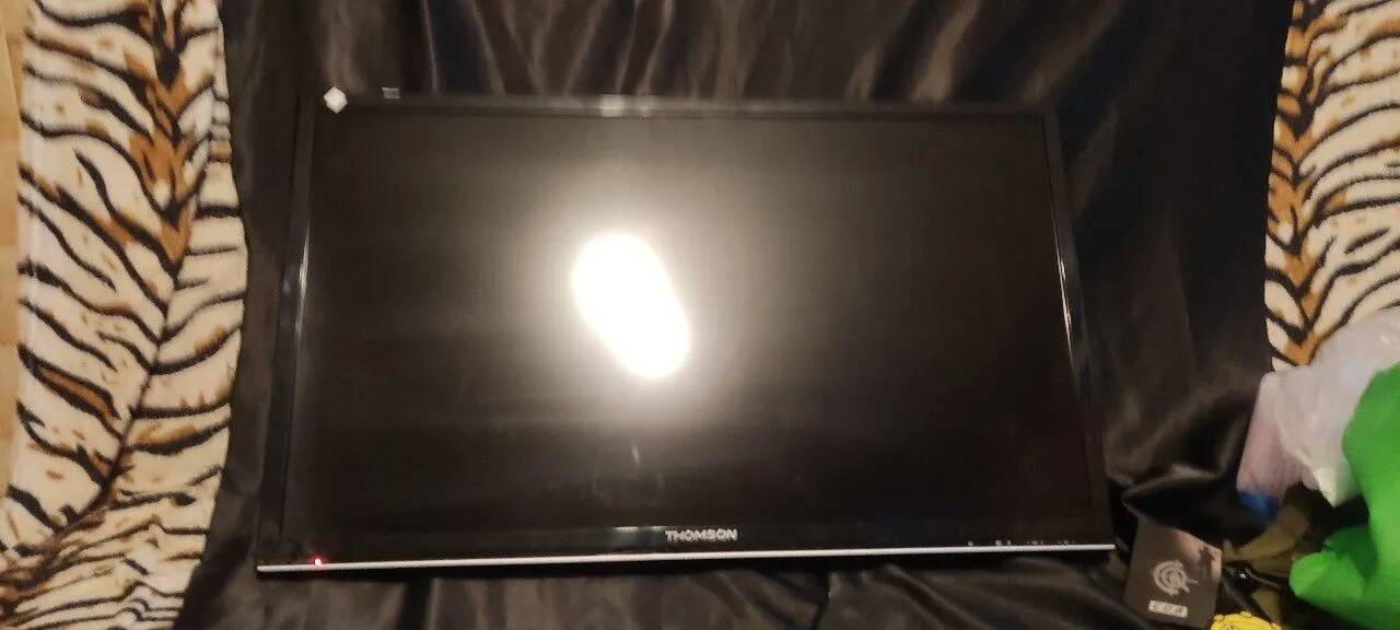 Телевизор thomson 32