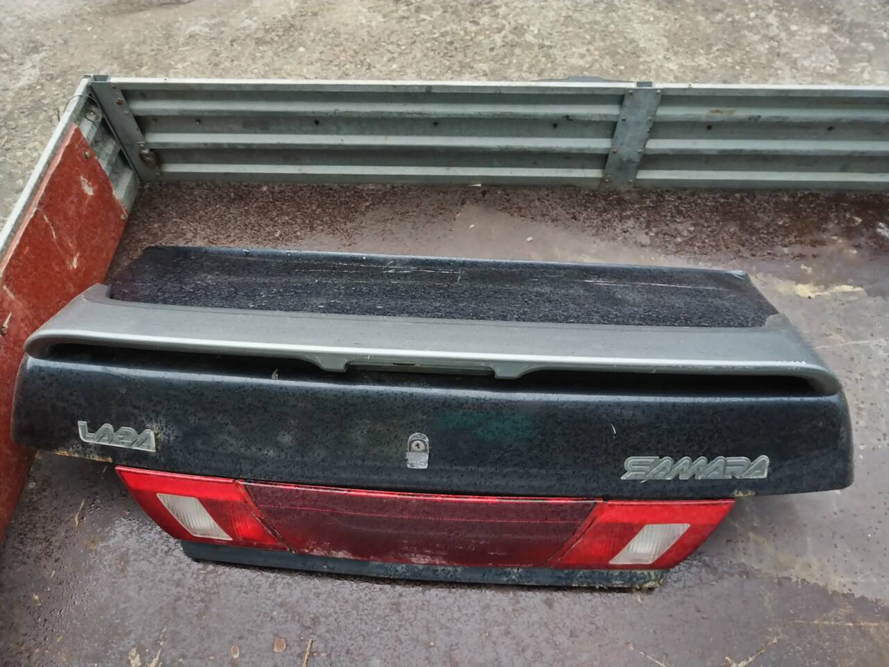 Крышка багажника ваз 2115 в Коле фото 1 Транспорт Кола Крышка багажника ваз 2115 в Коле фото 1 Транспорт Кола