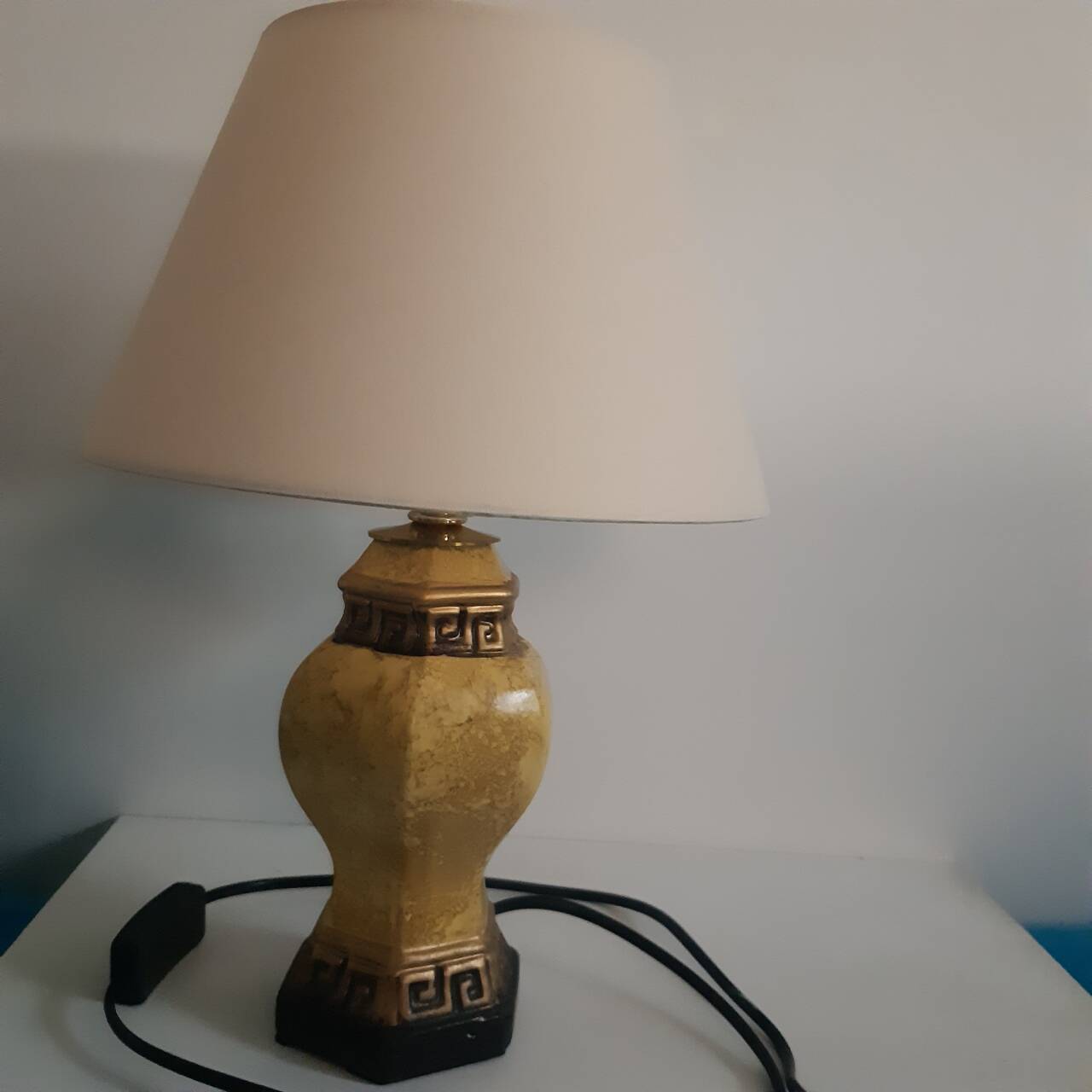 Настольная лампа в Москве фото 1 Для дома и дачи Москва