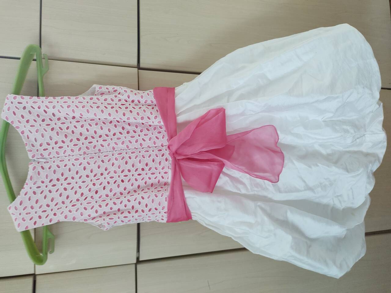 Платье для девочки нарядное в Санкт-Петербурге фото 3 Личные вещи Санкт-Петербург Платье для девочки нарядное в Санкт-Петербурге фото 3 Личные вещи Санкт-Петербург