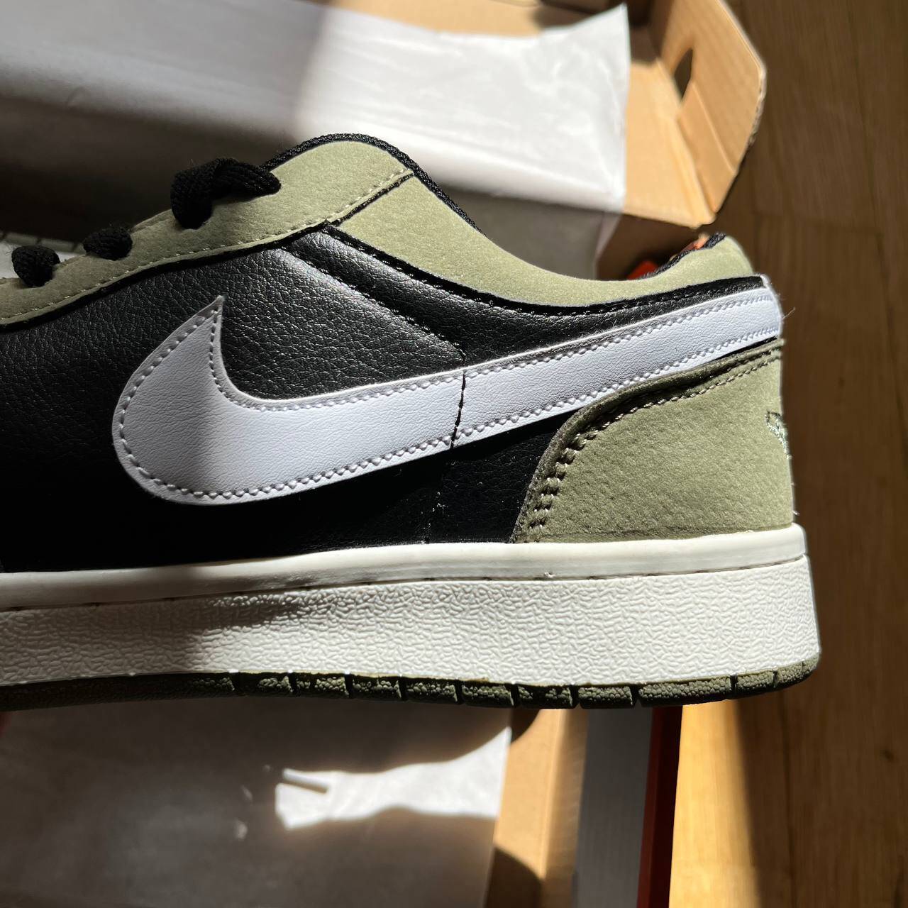 Кроссовки Nike Air Jordan 1 low green в Москве фото 7 Личные вещи Москва