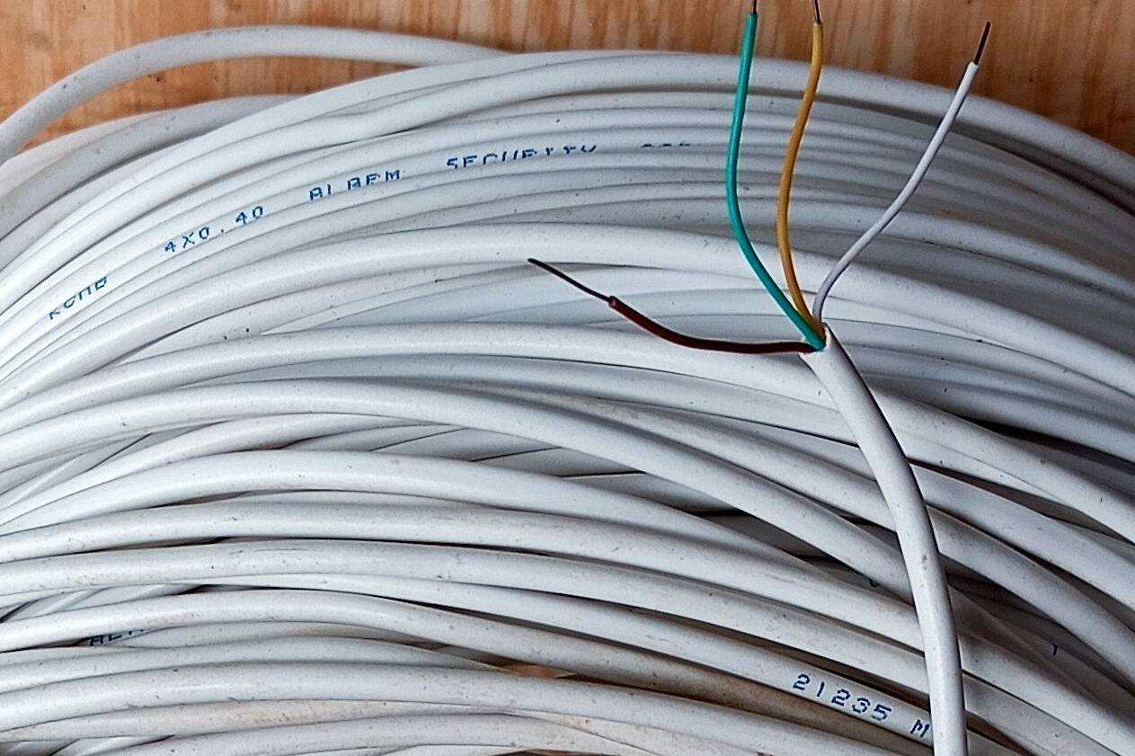Кабель для охранной и пожарной сигнализации 4х 0,4 в Москве фото 2 Для дома и дачи Москва Кабель для охранной и пожарной сигнализации 4х 0,4 в Москве фото 2 Для дома и дачи Москва