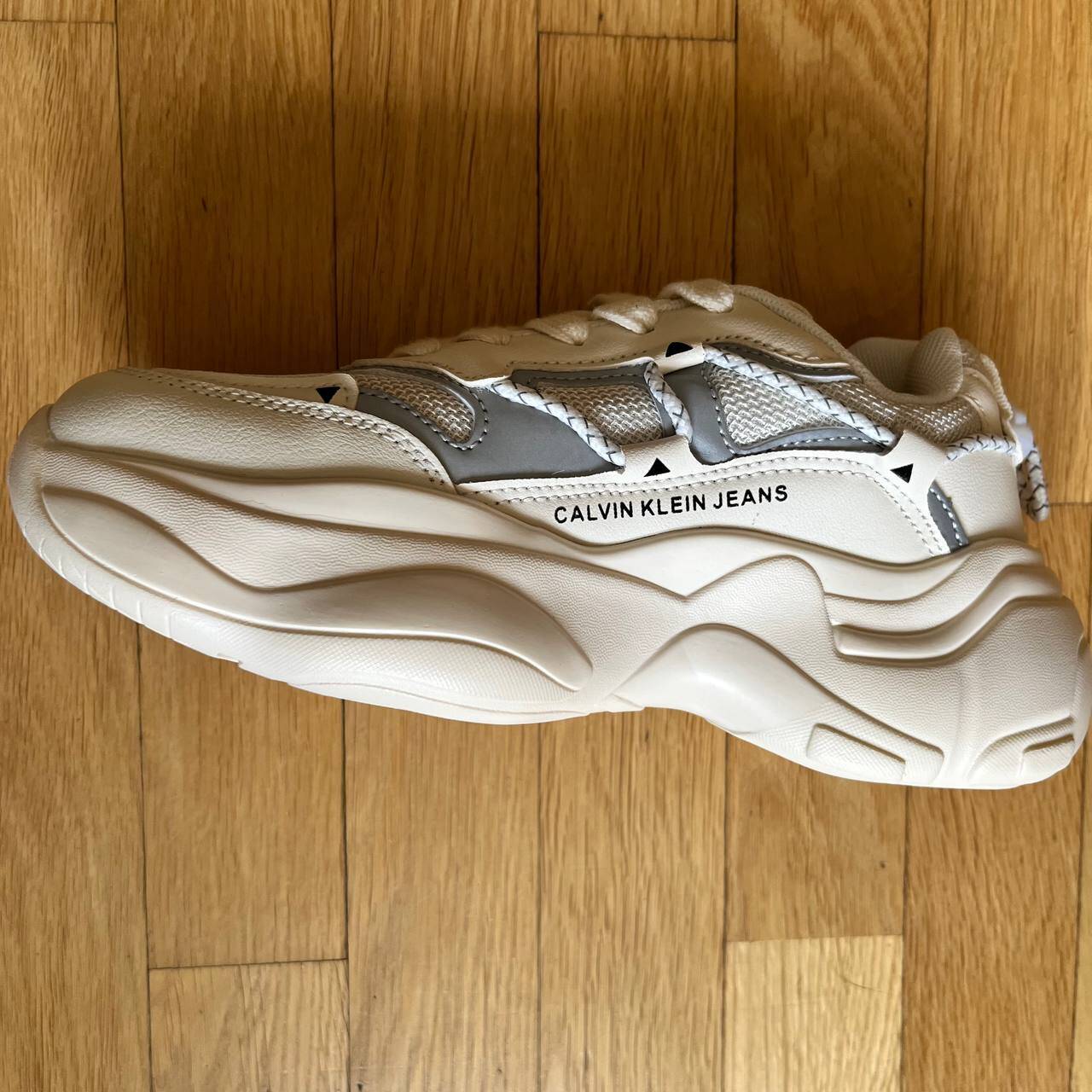 Кроссовки calvin klein jeans в Москве фото 4 Личные вещи Москва