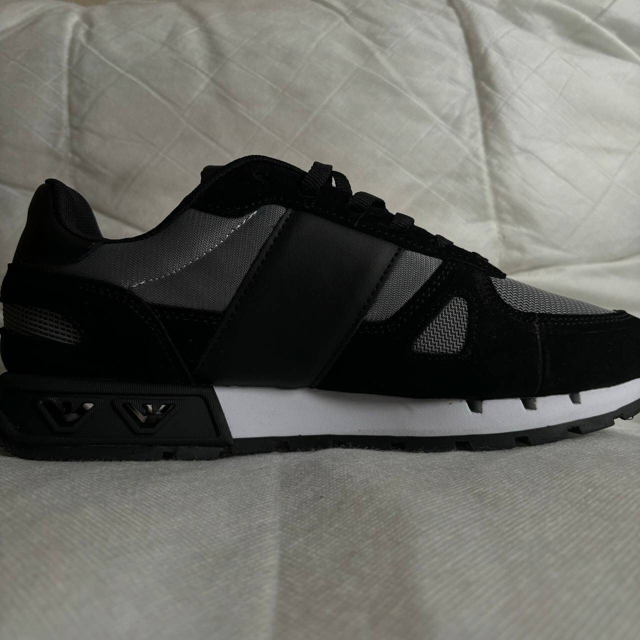 Кроссовки Ea7 Emporio Armani в Москве фото 2 Личные вещи Москва