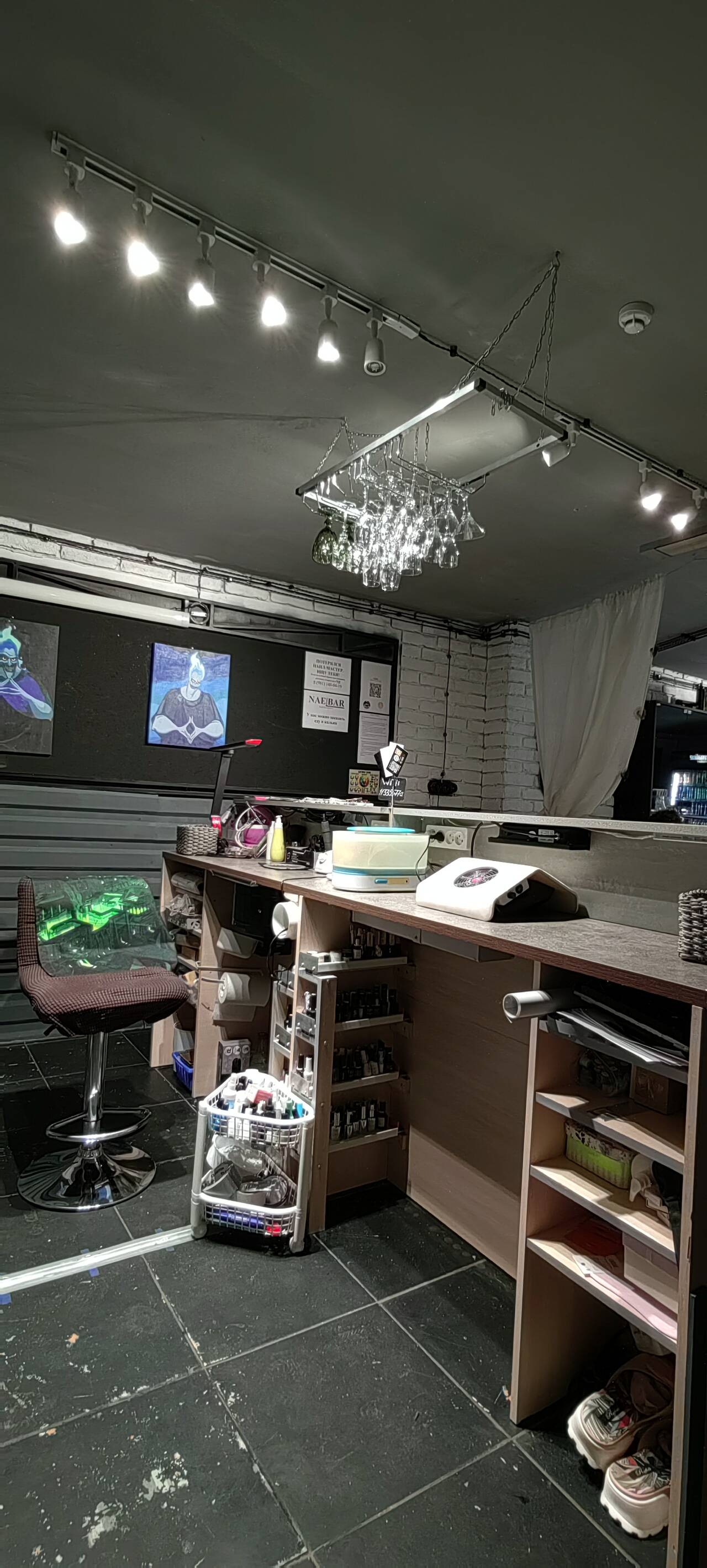 Рабочее место мастера маникюра в Санкт-Петербурге фото 4 Недвижимость Санкт-Петербург