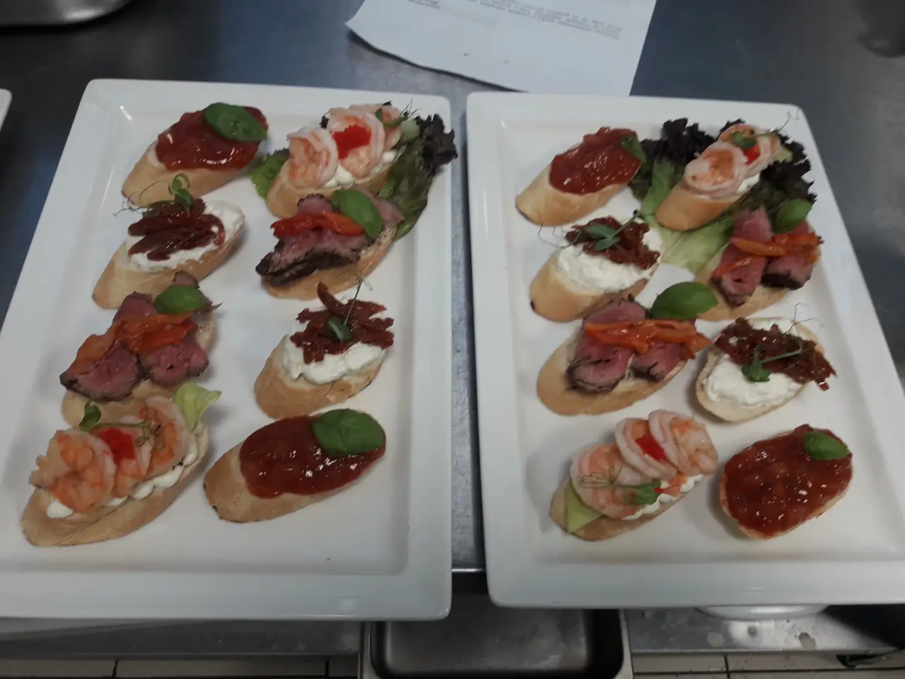 Доставка VIP обедов  в Екатеринбурге фото 4 Услуги Екатеринбург