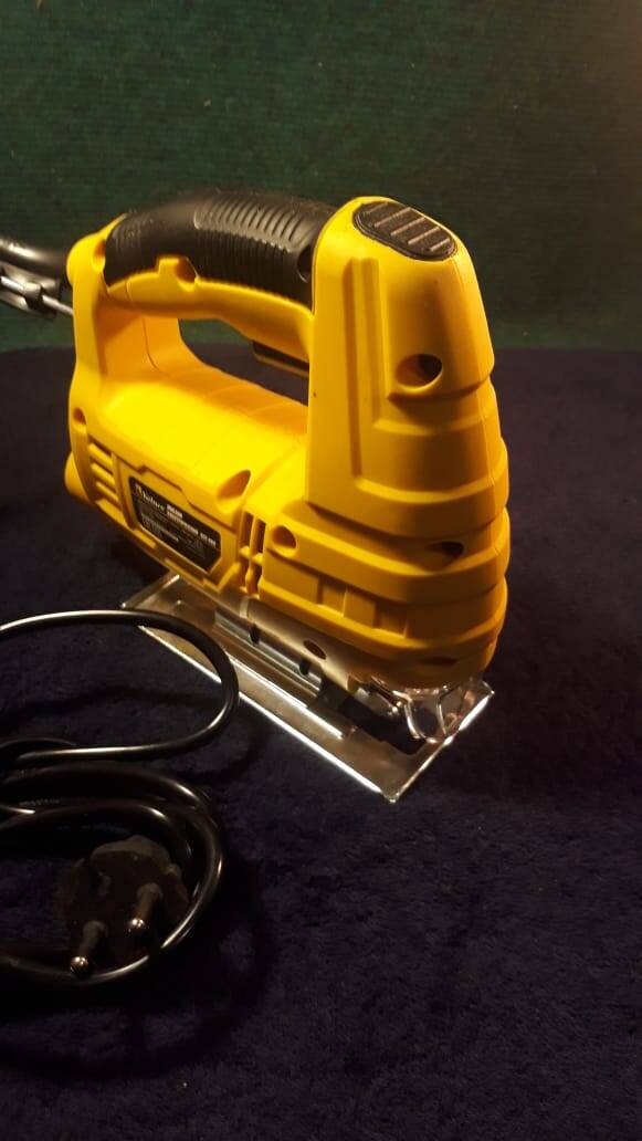 Лобзик электрический в Москве фото 1 Для дома и дачи Москва