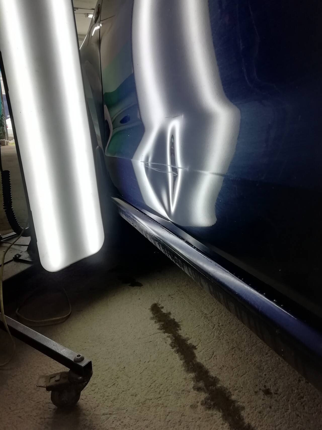 Удаление вмятин без покраски автомобиля.  в Тюмени фото 2 Услуги Тюмень