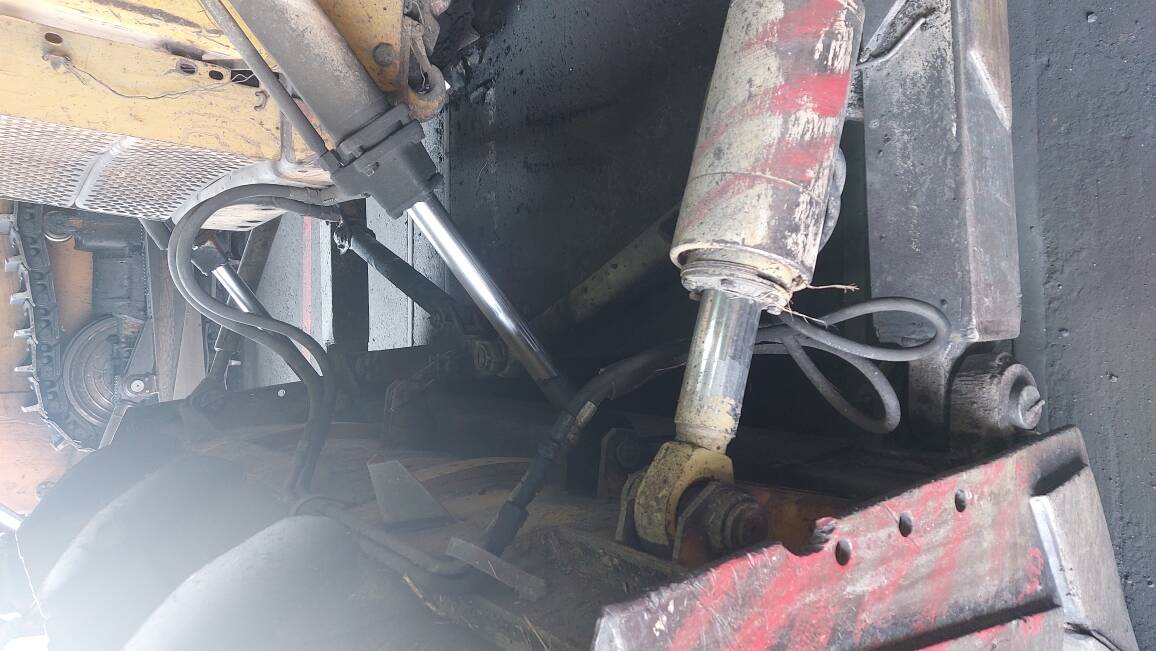 ПРОДАЕТСЯ БУЛЬДОЗЕР ЧТЗ УРАЛТРАК Т-170 в Усть-Илимске фото 6 Транспорт Усть-Илимск