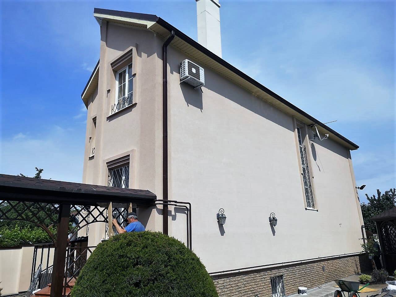 Ремонт фасадов частных домов, декоративная отделка