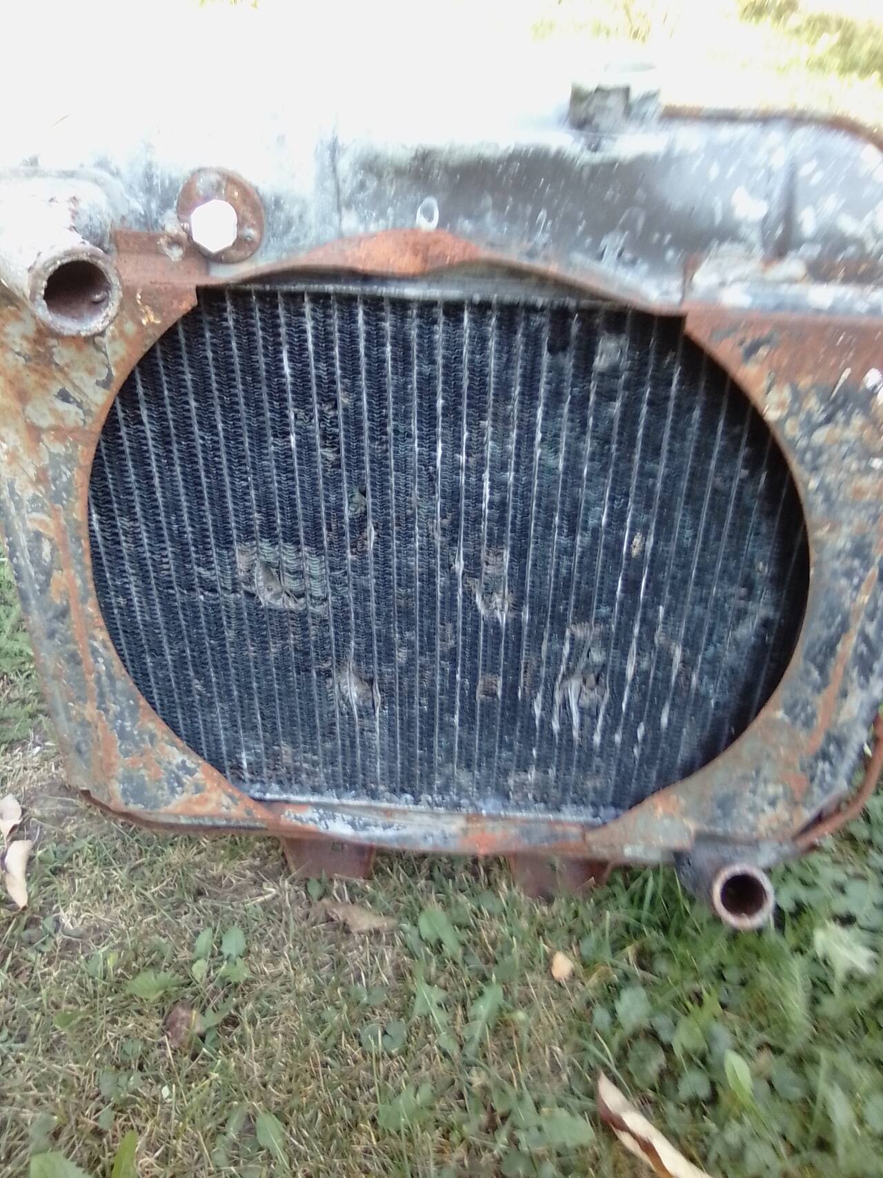 радиатор на газ69 в Ливнах фото 1 Транспорт Ливны