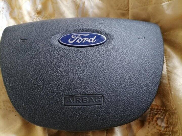 Подушка безопасности Форд Фокус 2 под 4 спицы в Москве фото 1 Транспорт Москва