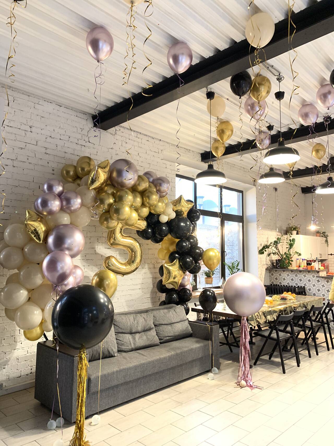 Шарики на праздник в Севастополе фото 2 Услуги Севастополь