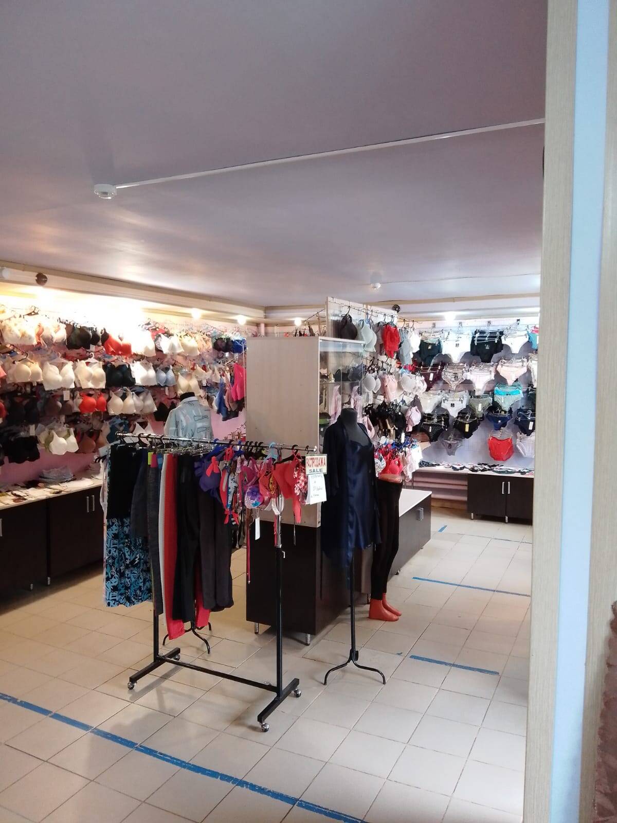 Готовый бизнес нижнее бельё и домашняя одежда  в Санкт-Петербурге фото 2 Недвижимость Санкт-Петербург