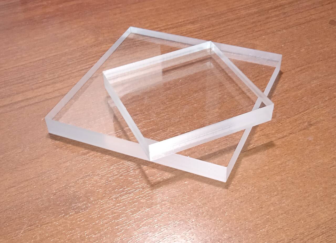 Заготовки квадраты оргстекло 63*63*10мм и 95*95*10мм.для хобби в Москве фото 1 Для дома и дачи Москва