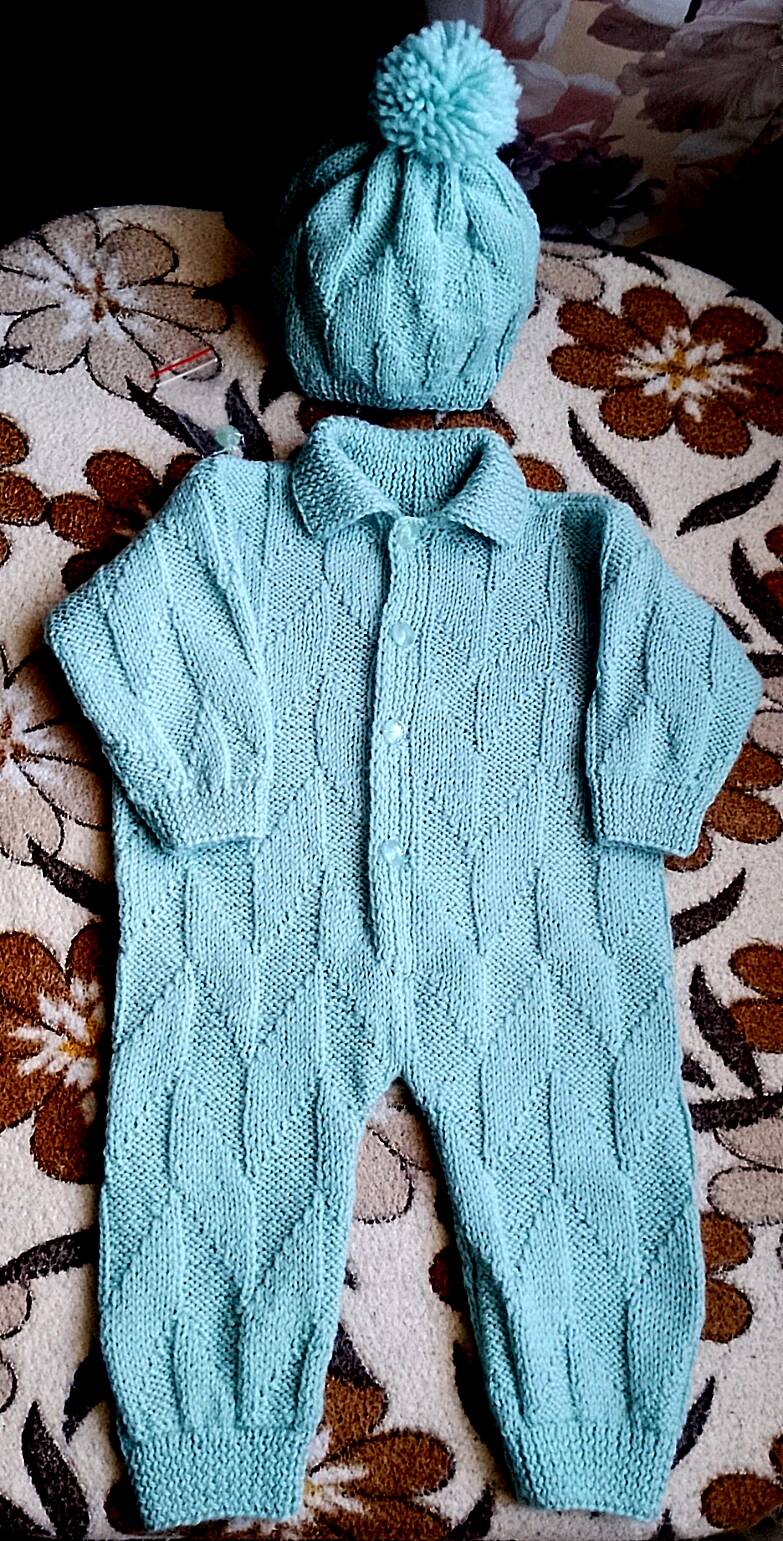 100% шерсть. Вязаный комплект на 7-12 мес.  в Москве фото 2 Личные вещи Москва