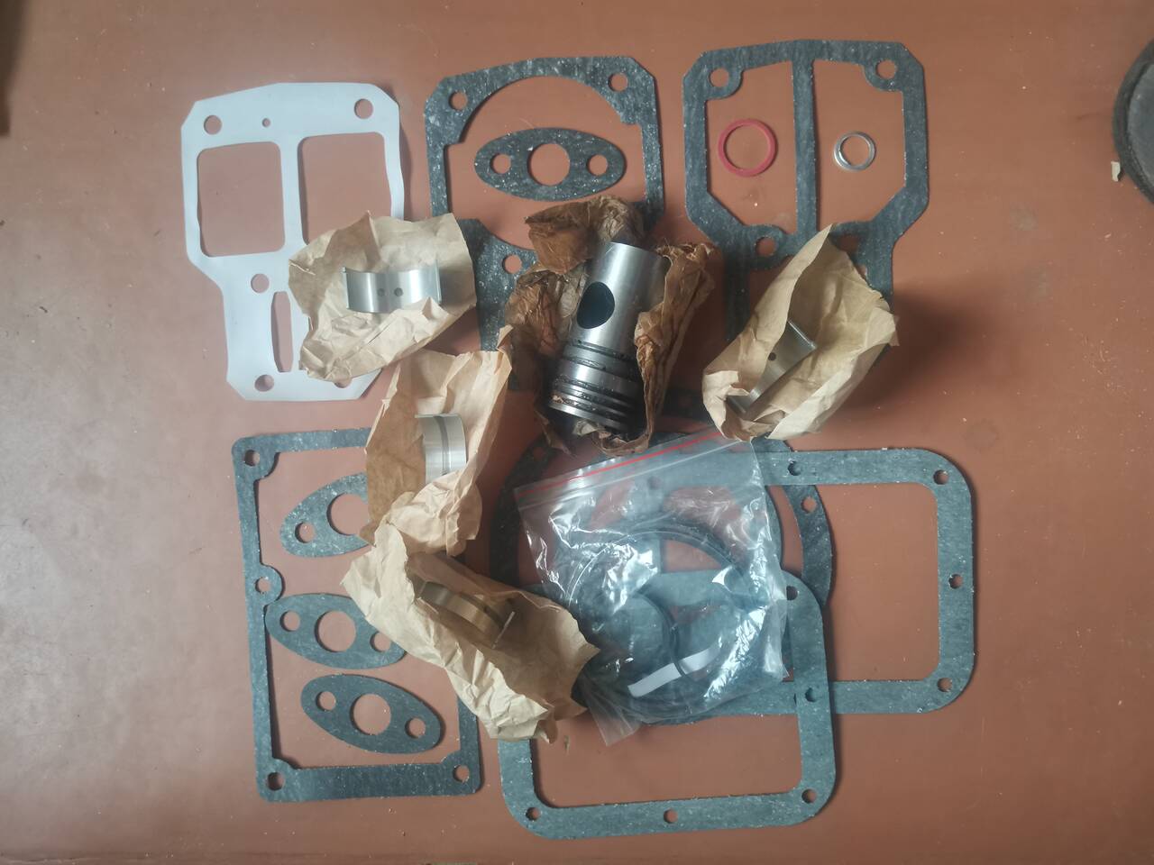 С415М, С412М, С416М, К22, К24М, К33 ремонтные поршни ВД компрессоры запчасти в Алуште фото 6 Транспорт Алушта