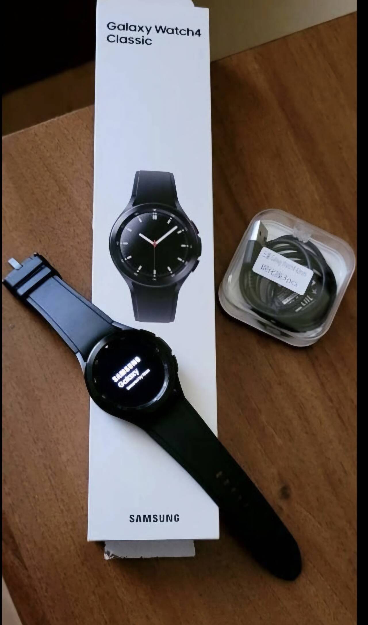 Часы Samsung 42см