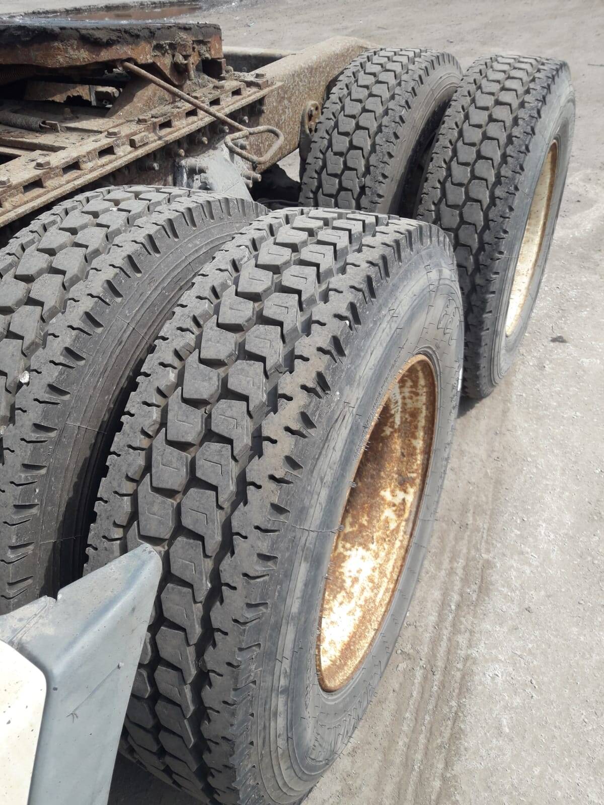 Продается седельный тягач Freightliner Century в Подольске фото 5 Транспорт Подольск