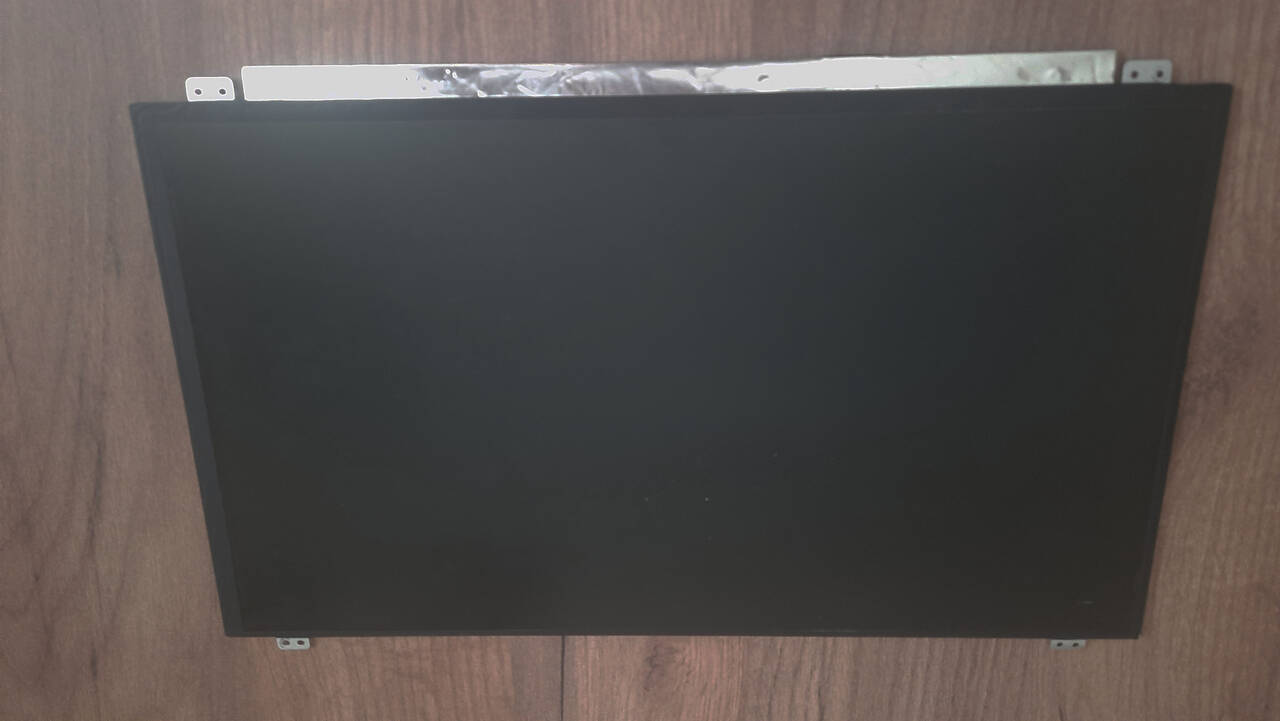 Продам матрицу от ноутбука Acer Aspire 2520g на запчасти