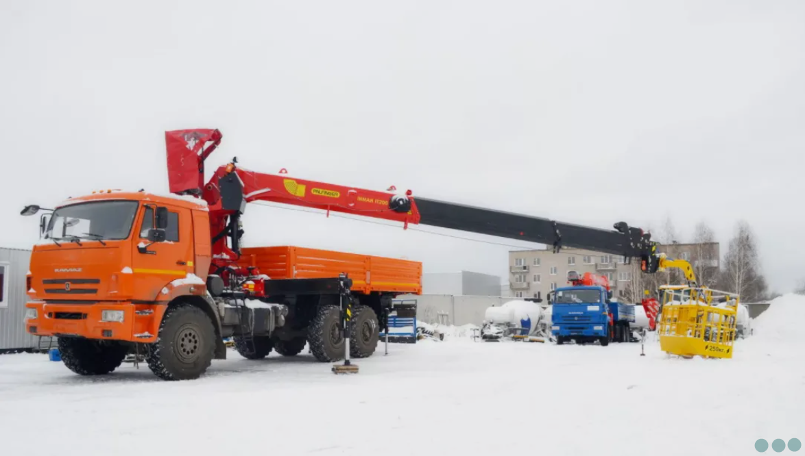 Услуги Манипулятора KАМАЗ 43118 в Санкт-Петербурге фото 2 Услуги Санкт-Петербург