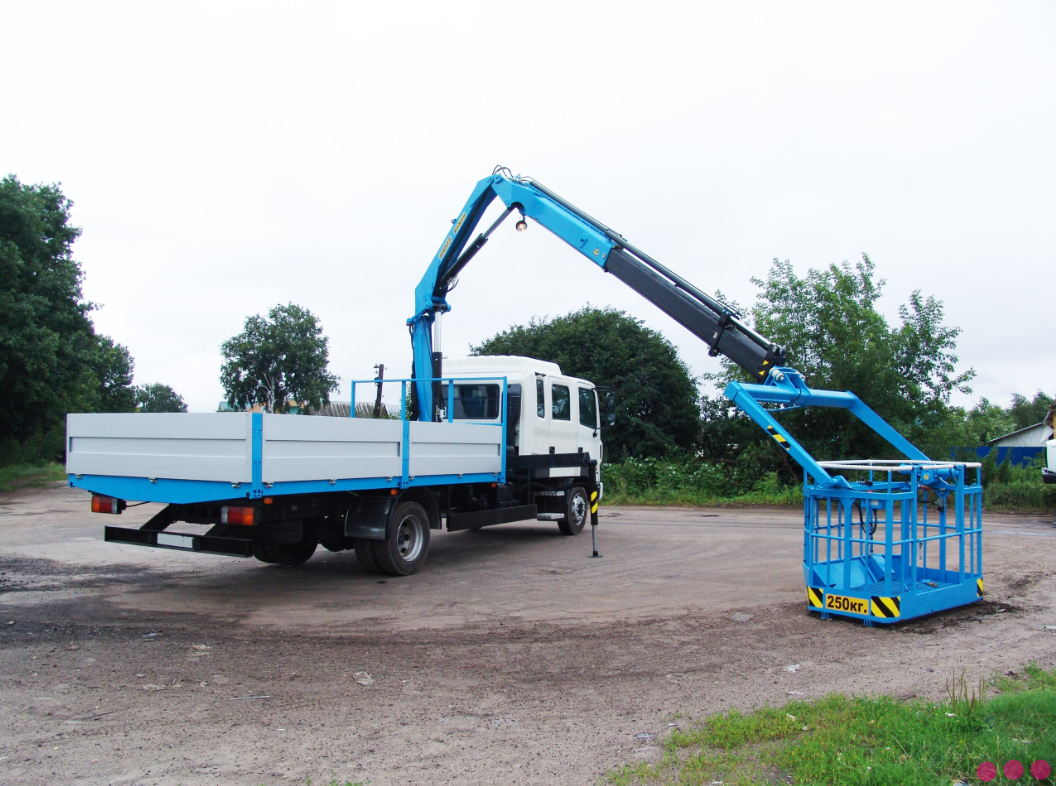 Услуги Манипулятора HYUNDAI HD 120 ДВУХРЯДНАЯ КАБИНА в Санкт-Петербурге фото 2 Услуги Санкт-Петербург