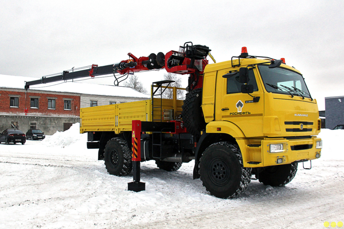 Услуги Манипулятора КАМАЗ 43502 в Санкт-Петербурге фото 2 Услуги Санкт-Петербург