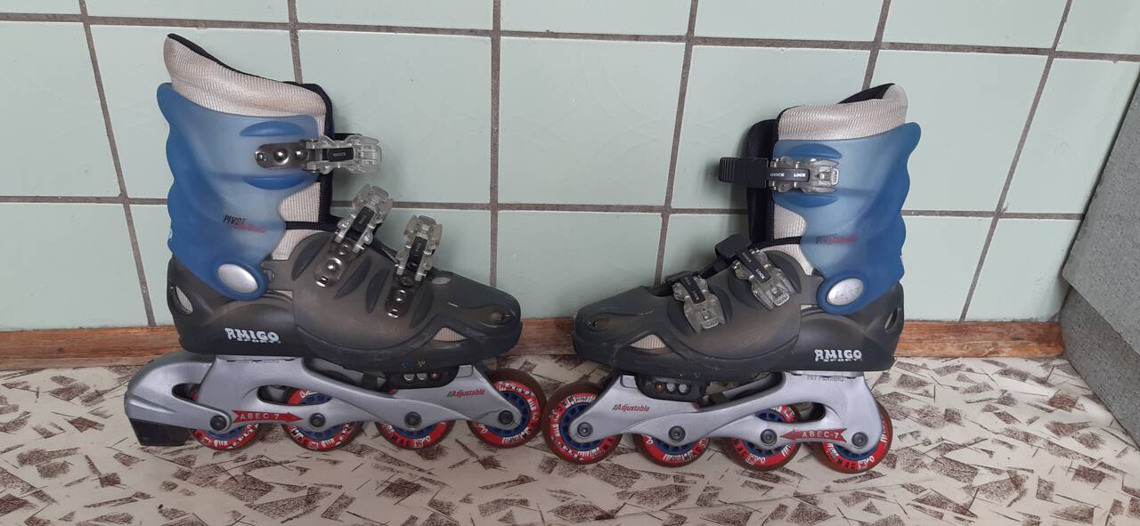 Женские роликовые коньки Женские роликовые коньки