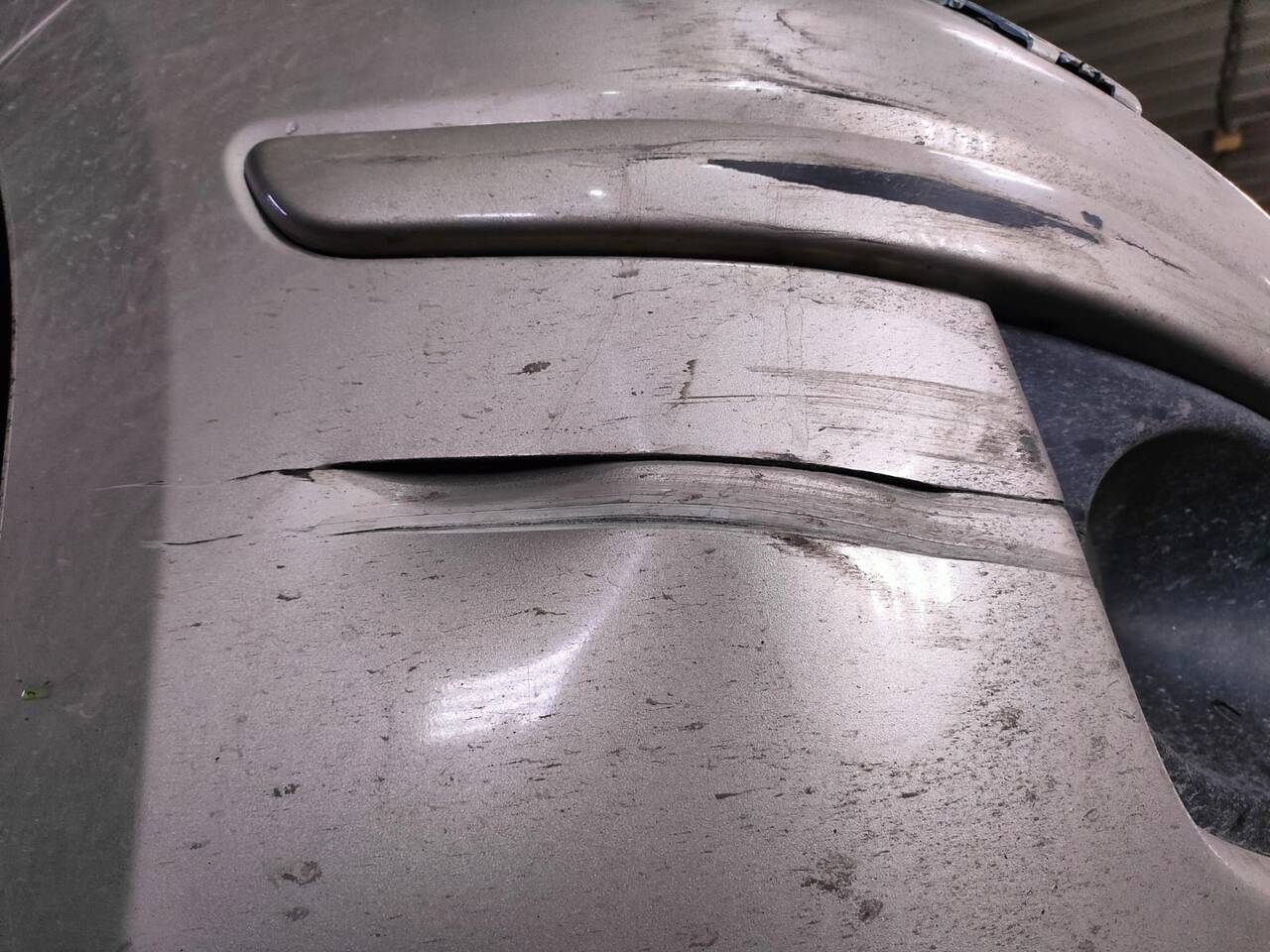 Ремонт бамперов, кузовной ремонт, покраска автомобилей. в Санкт-Петербурге фото 2 Услуги Санкт-Петербург