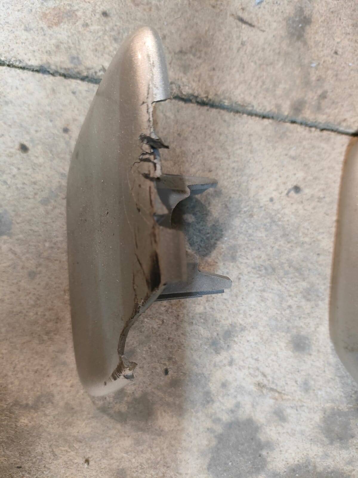 Ремонт бамперов, кузовной ремонт, покраска автомобилей. в Санкт-Петербурге фото 5 Услуги Санкт-Петербург