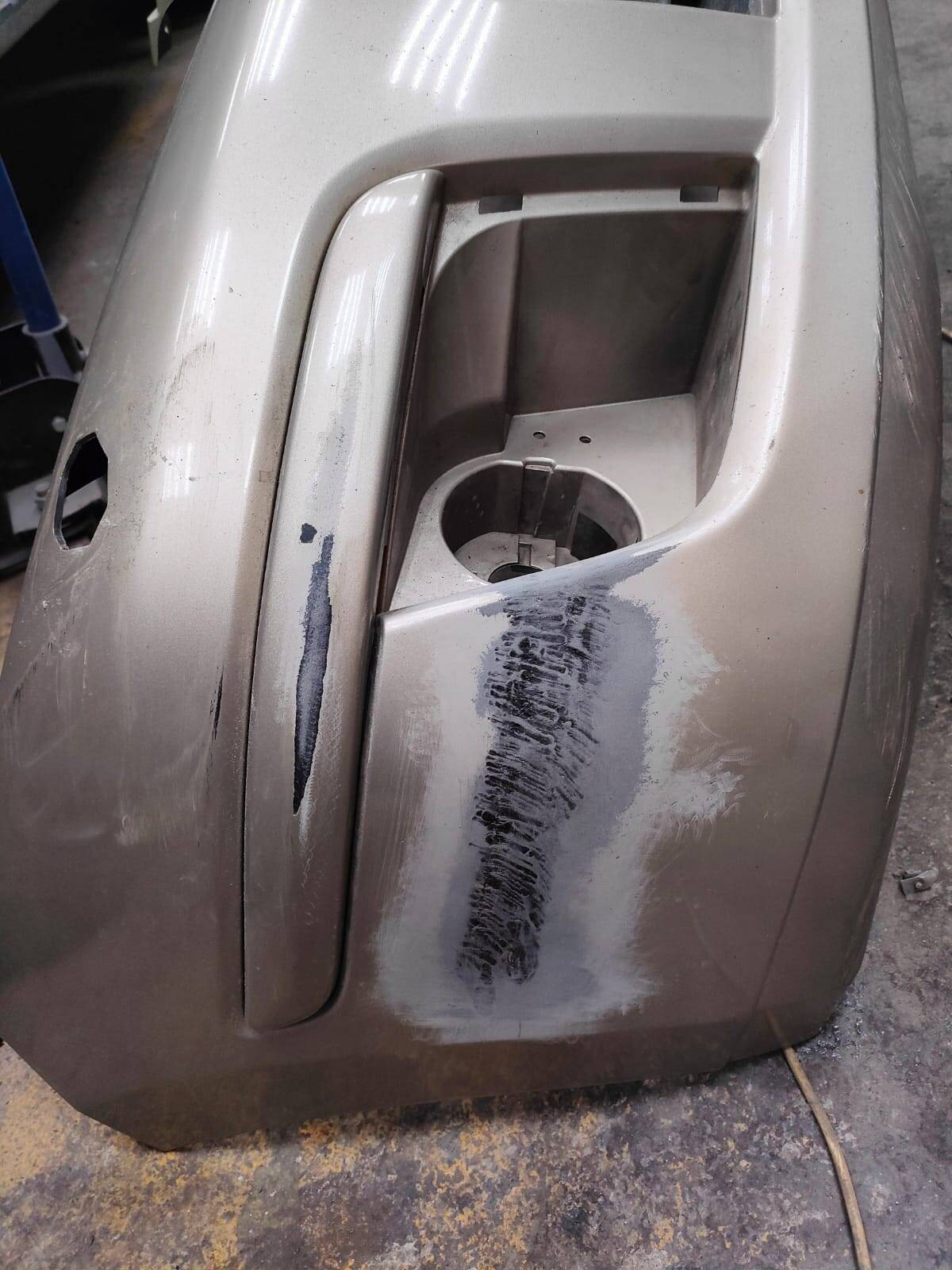 Ремонт бамперов, кузовной ремонт, покраска автомобилей. в Санкт-Петербурге фото 3 Услуги Санкт-Петербург