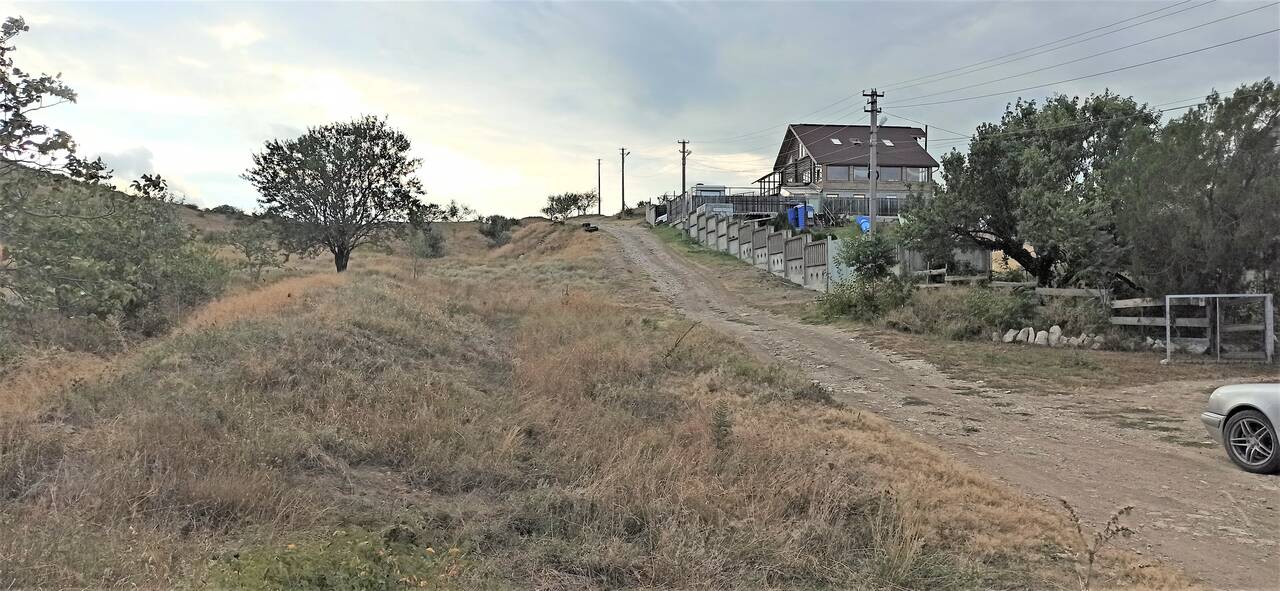 Продается земельный участок рядом с море,Крым