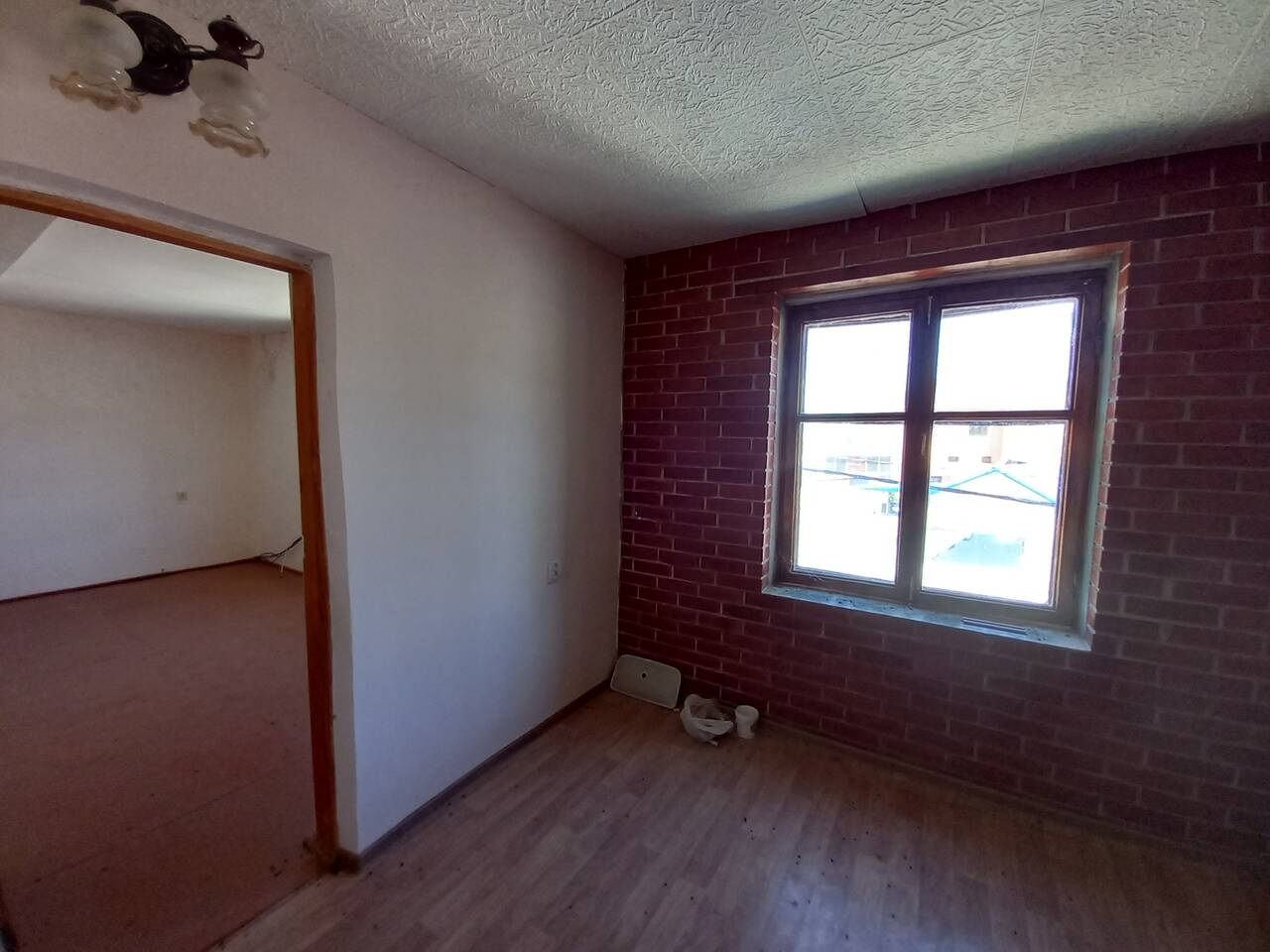 Продается работающий бизнес- торговая площадь + производственное помещение в пгт. Кировское , Крым. в Феодосии фото 2 Недвижимость Феодосия