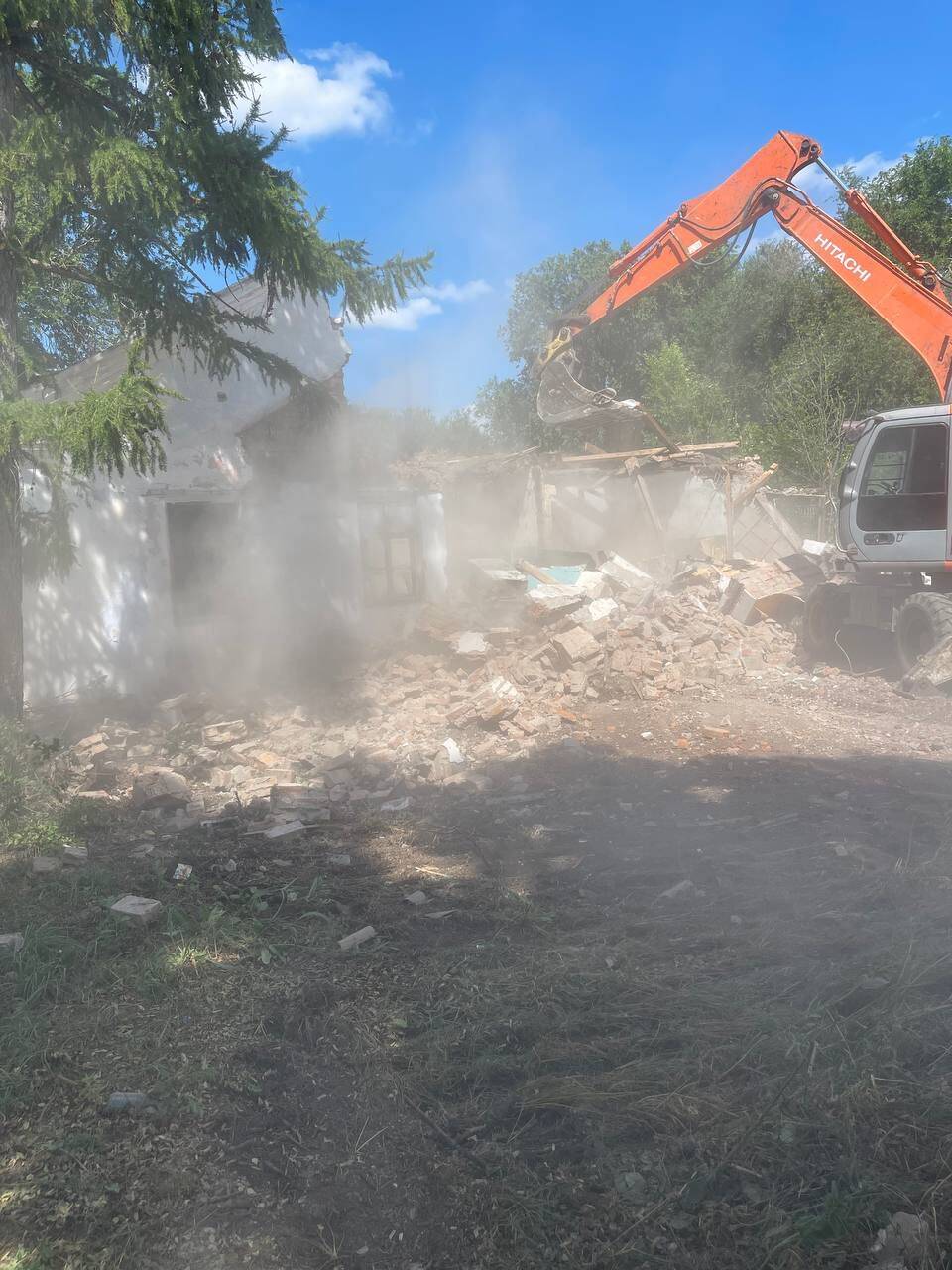 Услуги полноповоротного колесного экскаватора в Краснодаре фото 3 Услуги Краснодар