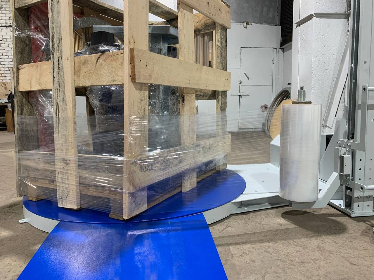 Паллетоупаковщик - Komfort P1000 Standart в Барнауле фото 3 Транспорт Барнаул