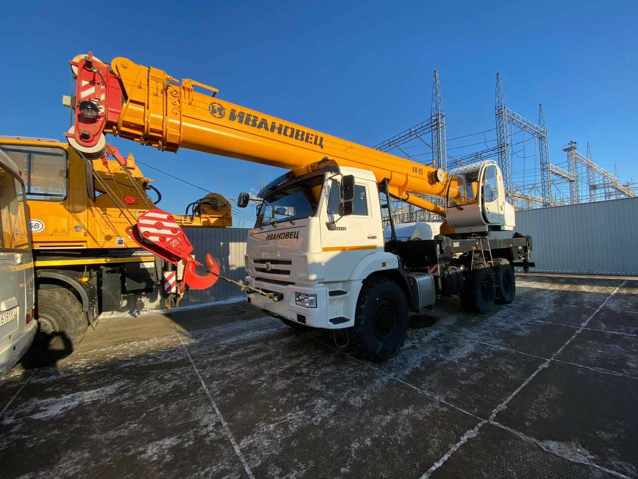 Аренда автокрана 16т 25т 32т 40т 50т 60т