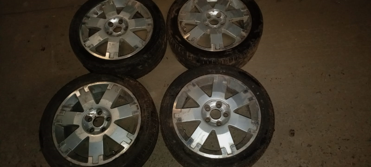 Продажа дисков