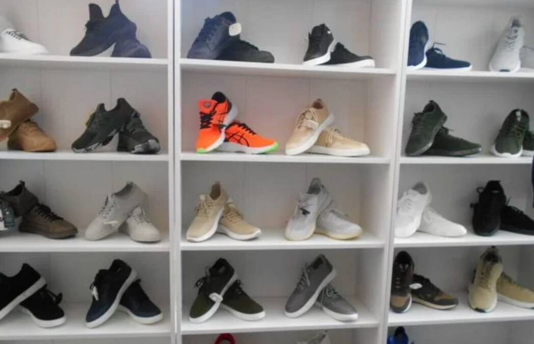 Готовый бизнес.Магазин одежды в Москве фото 6 Личные вещи Москва