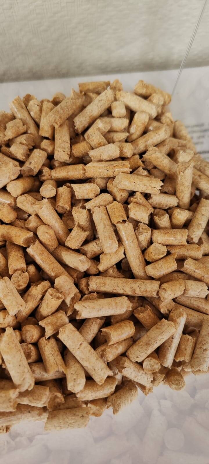 Пеллеты белые 6мм.