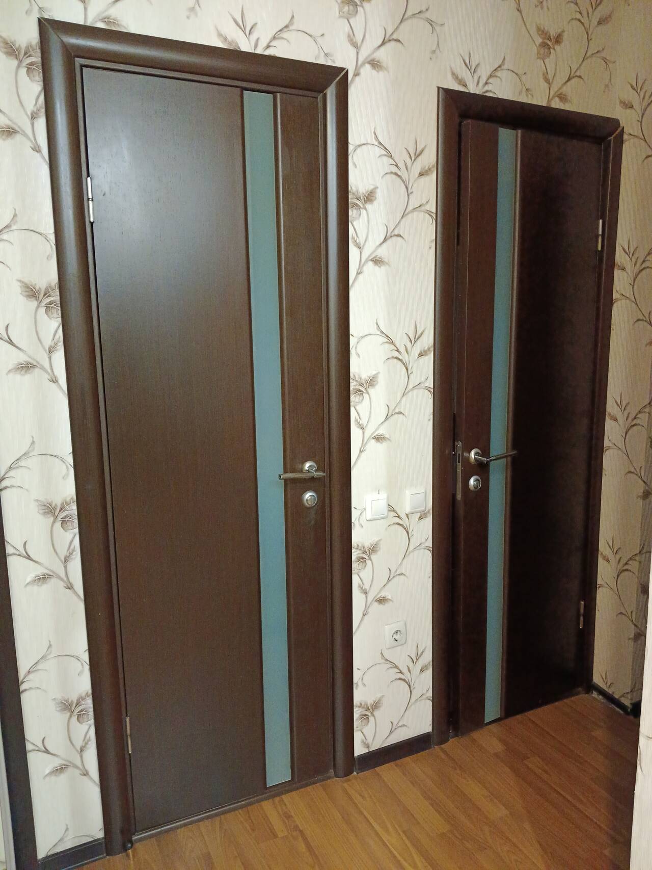 Двери межкомнатные с коробкой 