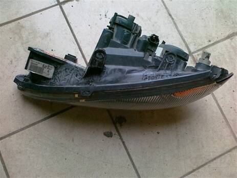 Ремонт фар, противотуманок в Санкт-Петербурге фото 2 Услуги Санкт-Петербург