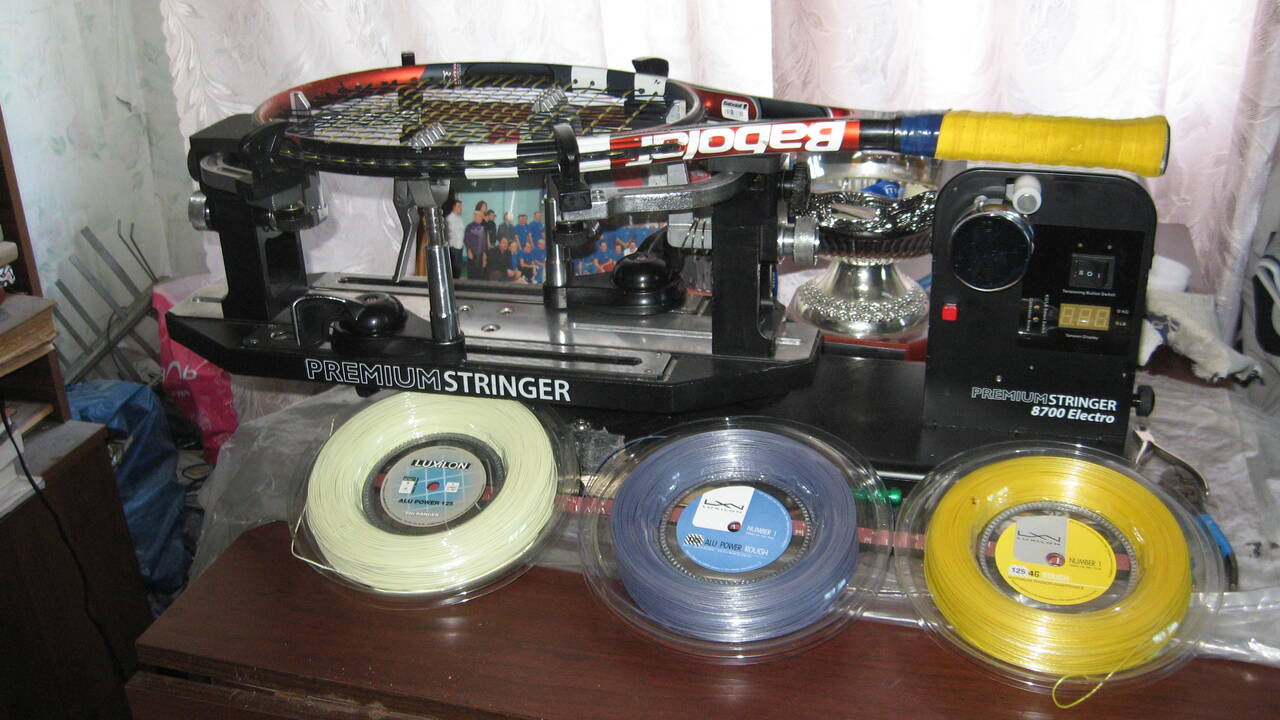 Натяжка теннисных и бадминтонных ракеток