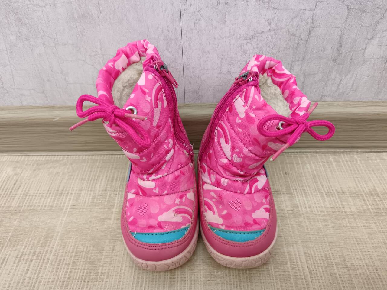 Зимние сапожки-дутики, 20 р-р (12,5 см) в Санкт-Петербурге фото 3 Личные вещи Санкт-Петербург Зимние сапожки-дутики, 20 р-р (12,5 см) в Санкт-Петербурге фото 3 Личные вещи Санкт-Петербург