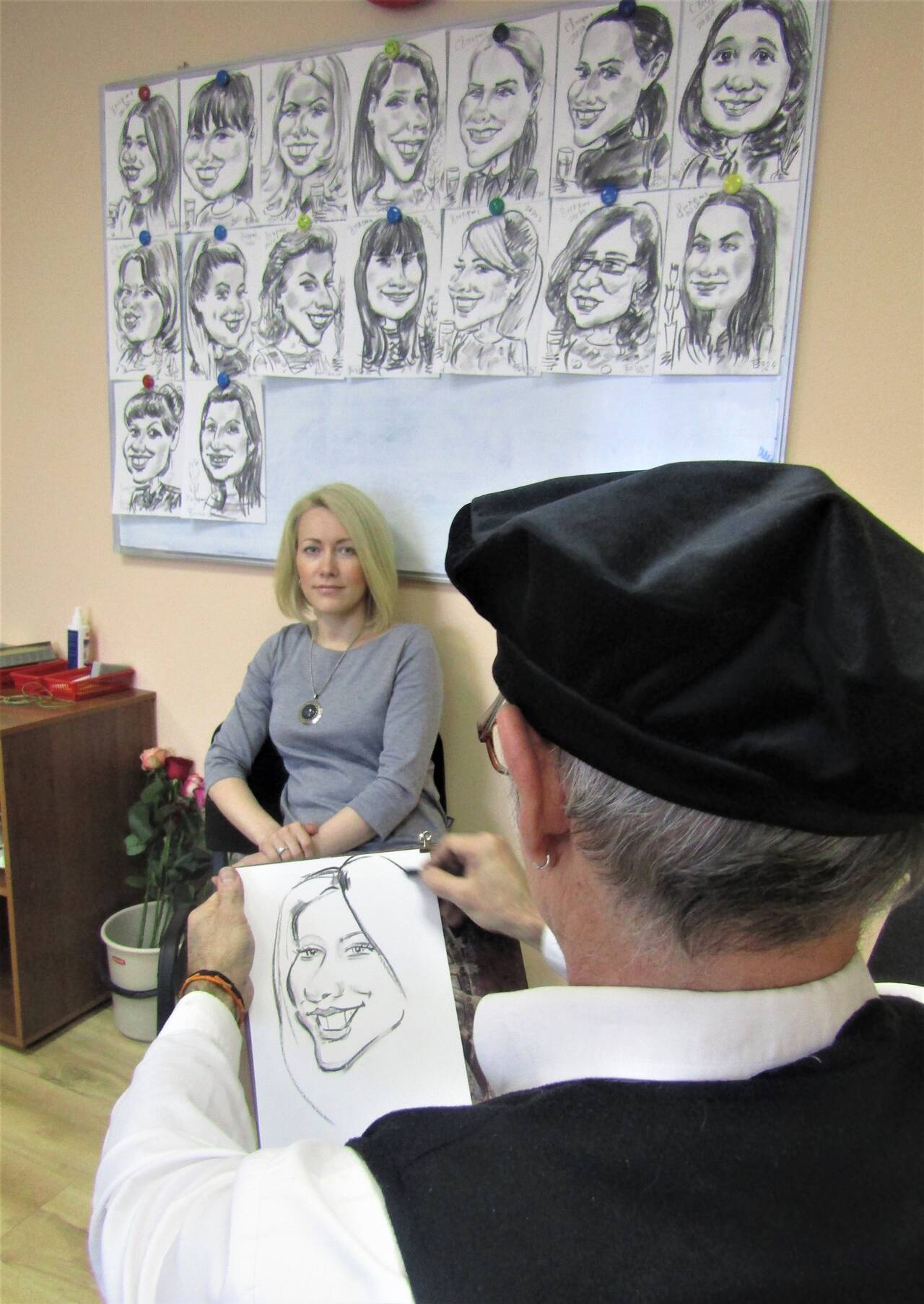 Шаржи с натуры на праздниках или по фото в Санкт-Петербурге фото 2 Услуги Санкт-Петербург