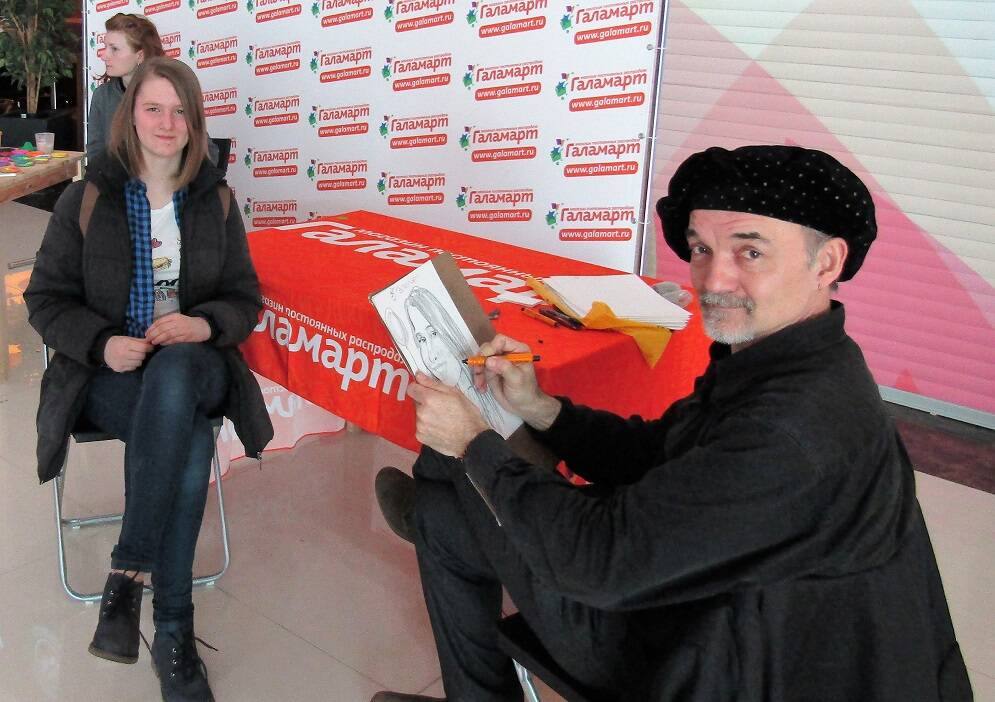 Шаржи с натуры на праздниках или по фото