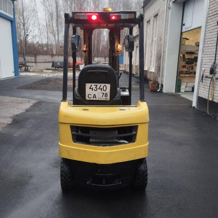 Дизельный погрузчик CAT DP15NT, 1500кг в Санкт-Петербурге фото 4 Транспорт Санкт-Петербург
