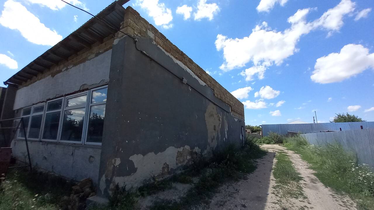 Продается на центральной улице с. Журавки помещение 148 кв.м. (бывший магазин ) в Старом Крыме фото 3 Недвижимость Старый Крым Продается на центральной улице с. Журавки помещение 148 кв.м. (бывший магазин ) в Старом Крыме фото 3 Недвижимость Старый Крым