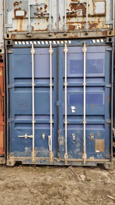Контейнеры 20 футов,и 40 футов в Усинске фото 1 Недвижимость Усинск