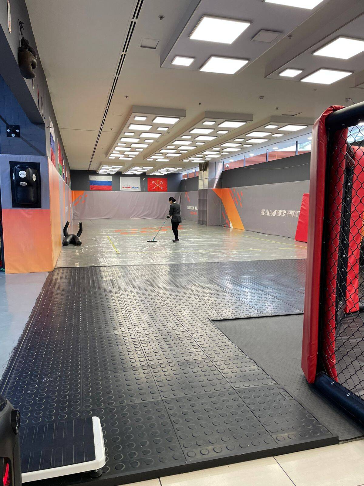 Почасовая аренда спортивного зала в Санкт-Петербурге фото 3 Недвижимость Санкт-Петербург