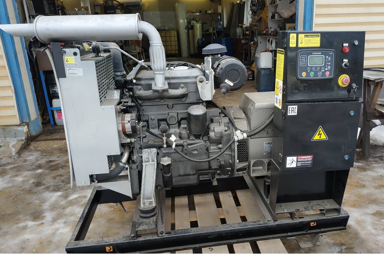 ДГУ MGE 16 Вт в Москве фото 1 Транспорт Москва